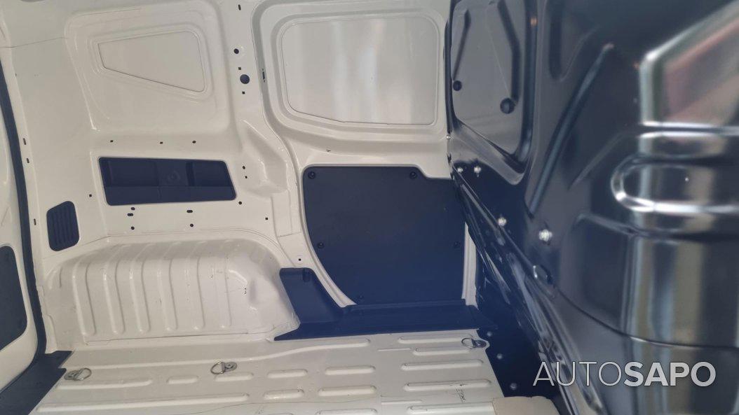 Fiat Fiorino 1.3 M-jet Adventure de 2022