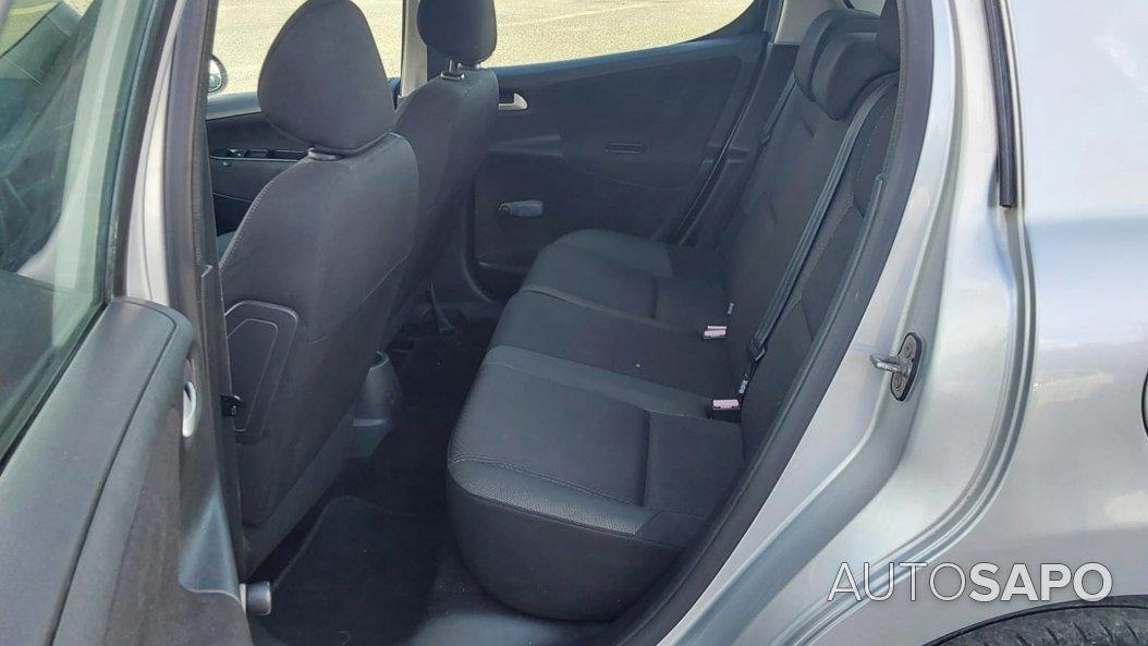 Peugeot 207 1.4 HDi Premium de 2010