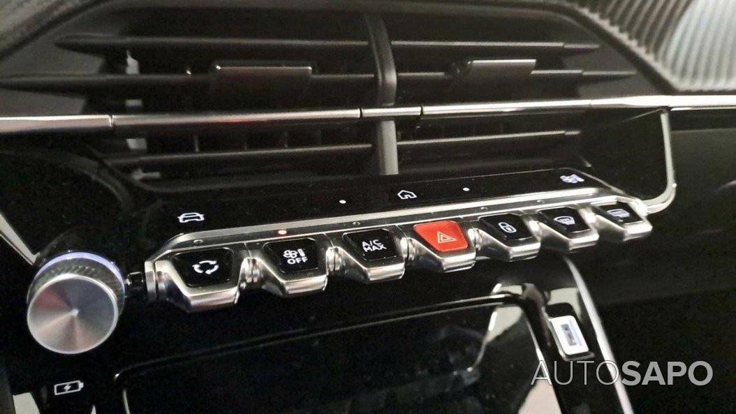 Peugeot 2008 1.2 PureTech Allure de 2024