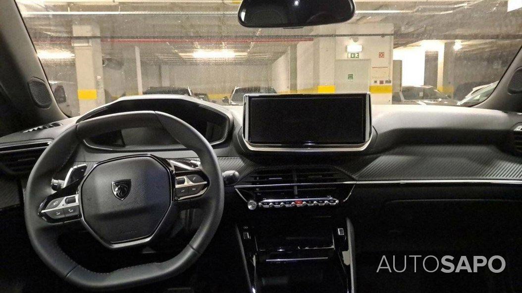 Peugeot 2008 1.2 PureTech Allure de 2024
