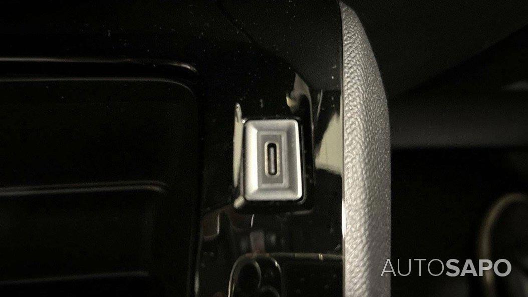 Peugeot 2008 1.6 e-HDi Active de 2024