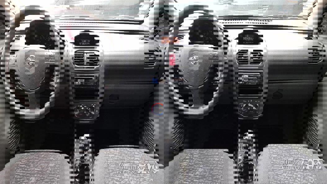 Opel Corsa de 2001