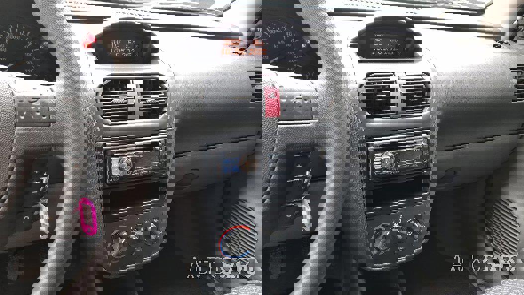 Opel Corsa de 2001