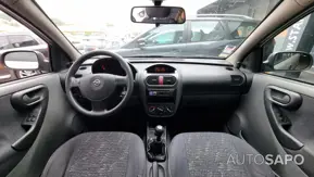 Opel Corsa de 2001