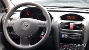 Opel Corsa de 2001