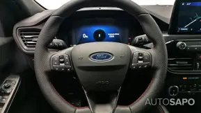 Ford Kuga de 2024