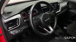 Kia Stonic 1.0 T-GDi Drive de 2024