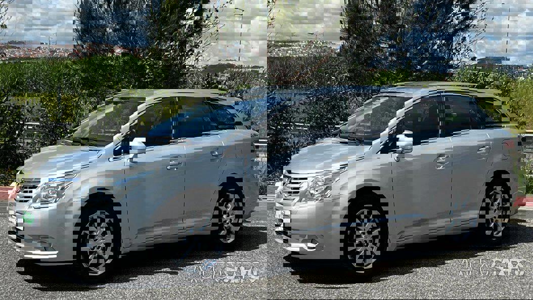 Toyota Avensis de 2010