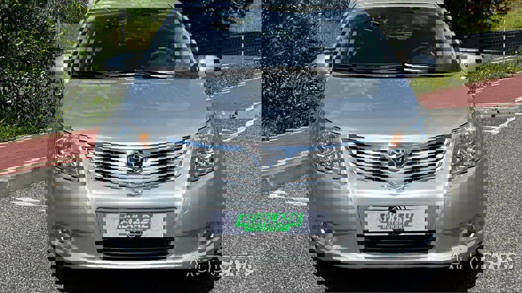 Toyota Avensis de 2010