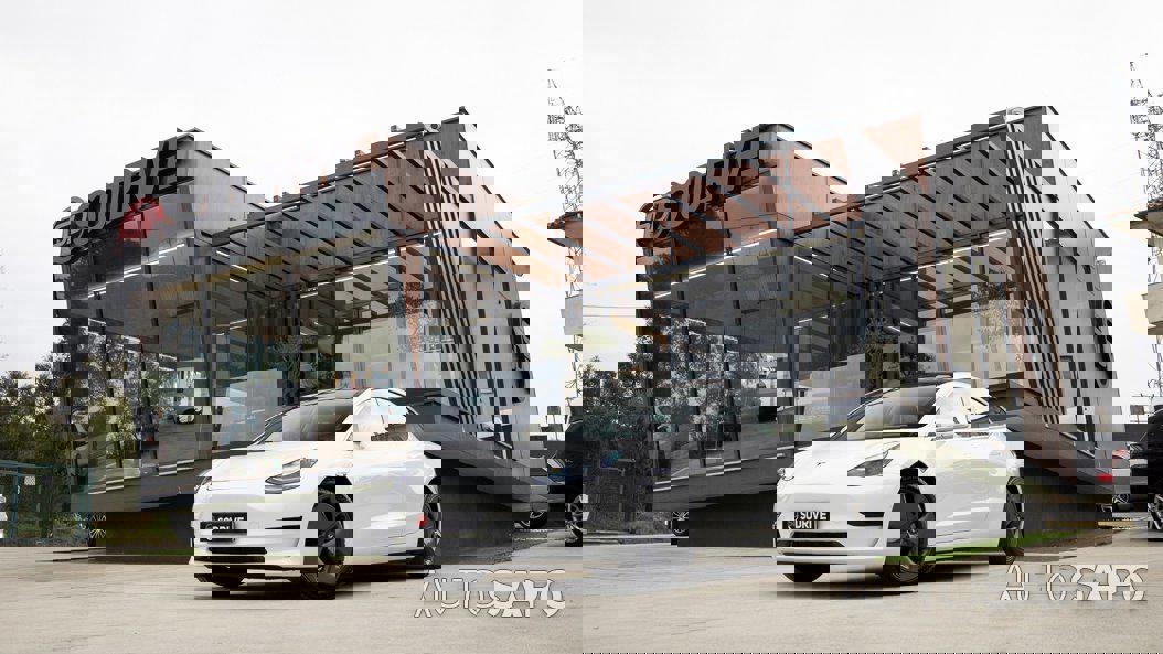 Tesla Model 3 Standard Range Plus RWD de 2019