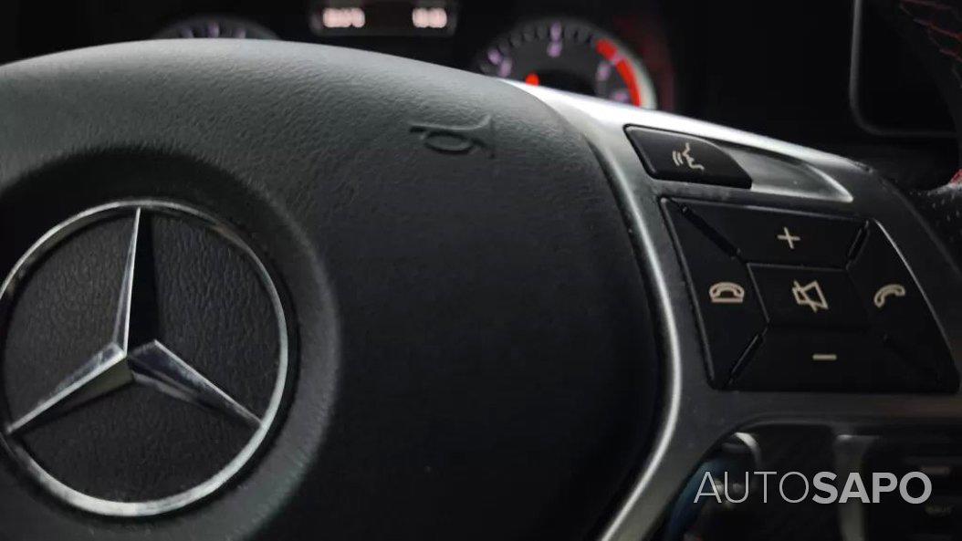 Mercedes-Benz Classe A 180 d AMG Line de 2015