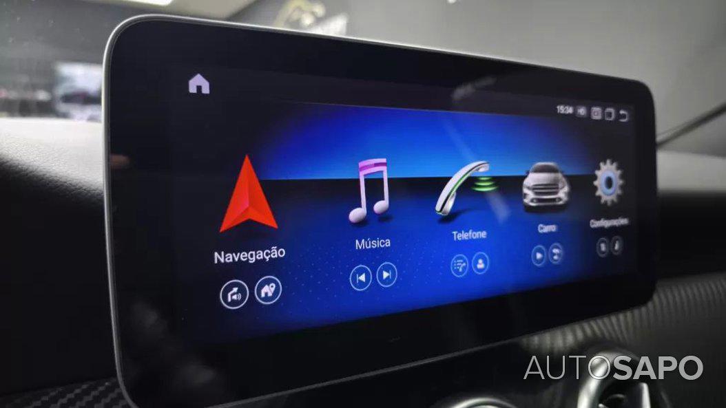 Mercedes-Benz Classe A 180 d AMG Line de 2015
