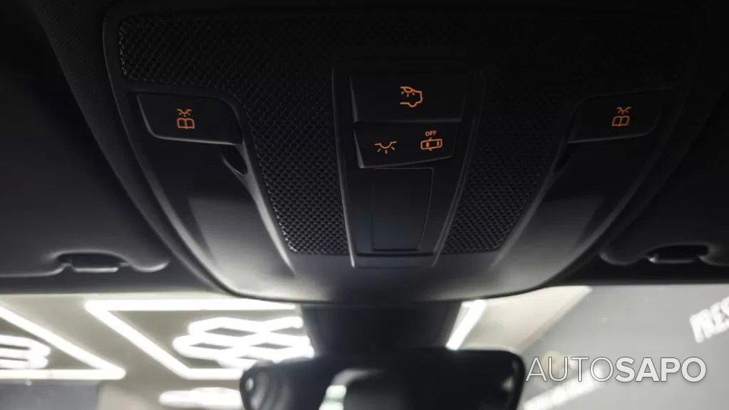 Mercedes-Benz Classe A 180 d AMG Line de 2015