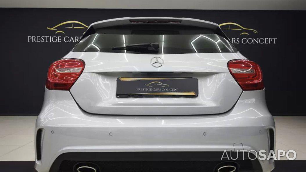 Mercedes-Benz Classe A 180 d AMG Line de 2015