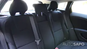 Volvo V40 Cross Country 2.0 D2 Momentum Geartronic de 2018