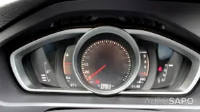 Volvo V40 Cross Country 2.0 D2 Momentum Geartronic de 2018