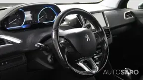 Peugeot 2008 1.2 PureTech Active de 2015