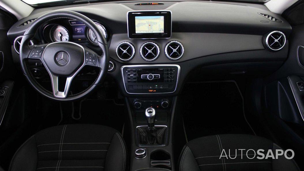 Mercedes-Benz Classe GLA de 2014