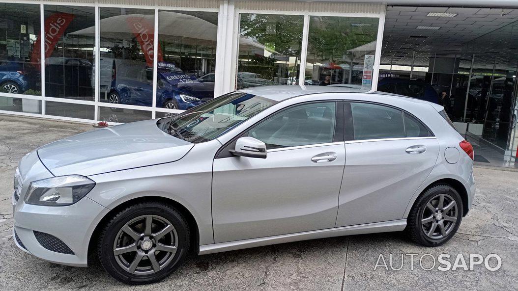 Mercedes-Benz Classe A 180 CDi BlueEfficiency Edition Urban de 2013