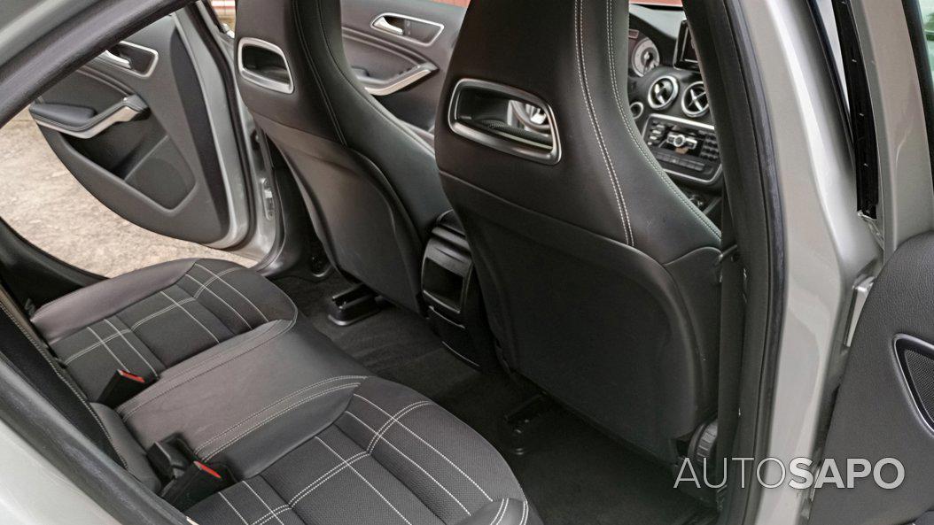 Mercedes-Benz Classe A 180 CDi BlueEfficiency Edition Urban de 2013