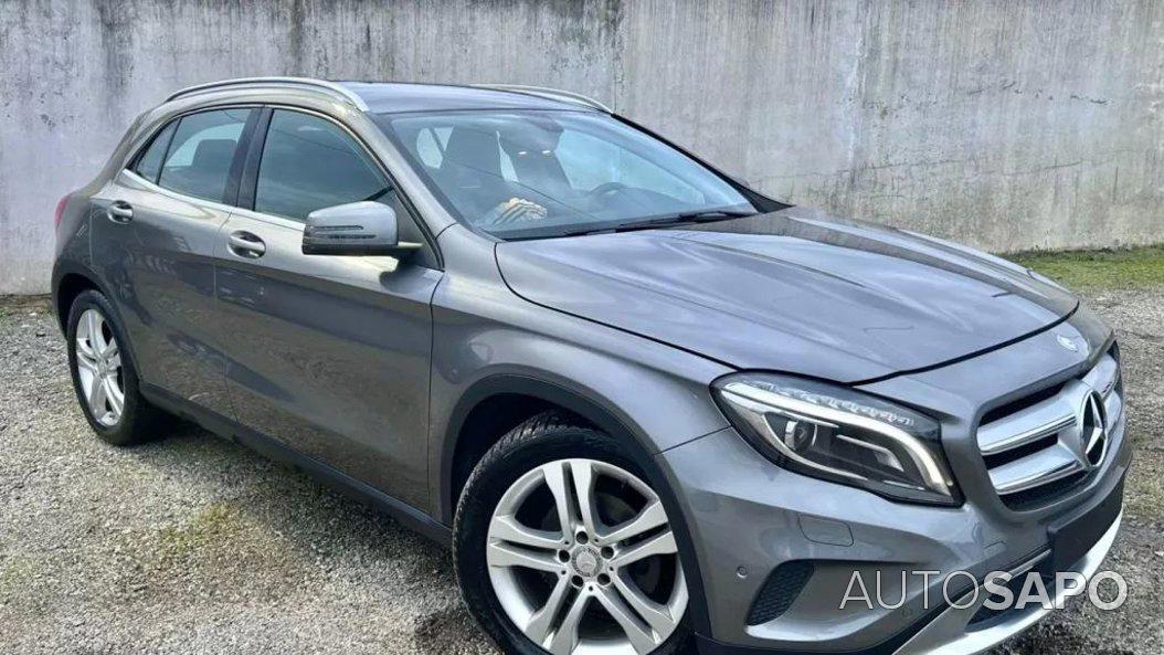 Mercedes-Benz Classe GLA 200 Aut. de 2015