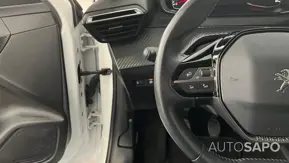 Peugeot 208 1.2 PureTech Active de 2021