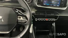 Peugeot 208 1.2 PureTech Active de 2021