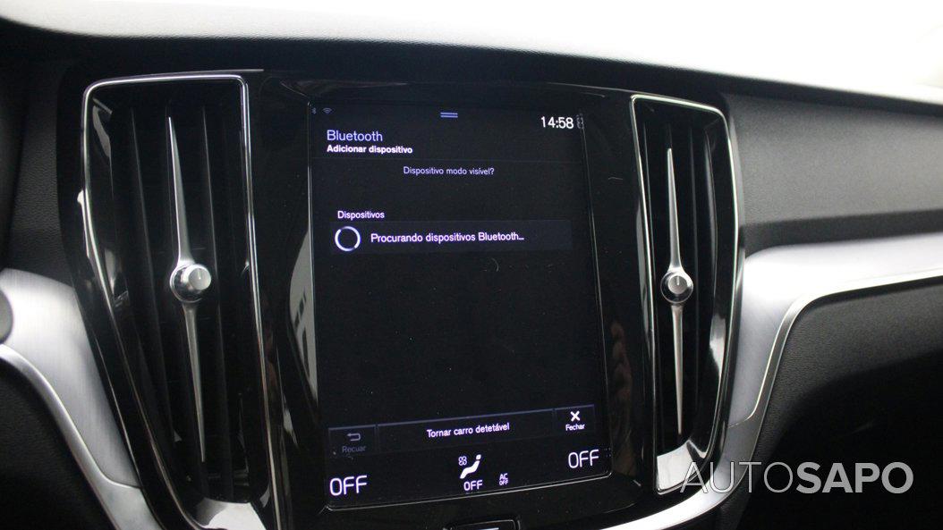 Volvo V60 2.0 B4 Momentum Core Geartronic de 2021