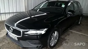 Volvo V60 2.0 B4 Momentum Core Geartronic de 2021