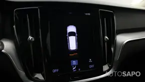 Volvo V60 2.0 B4 Momentum Core Geartronic de 2021