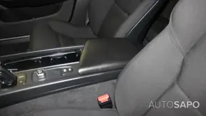 Volvo V60 2.0 B4 Momentum Core Geartronic de 2021