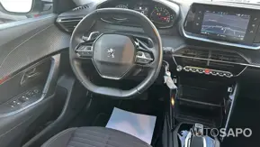 Peugeot 2008 1.5 BlueHDi Active Pack de 2021