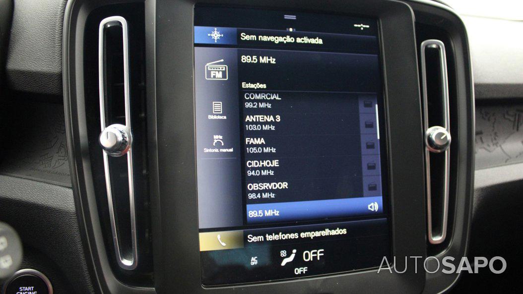 Volvo XC40 1.5 T2 Momentum Core de 2021