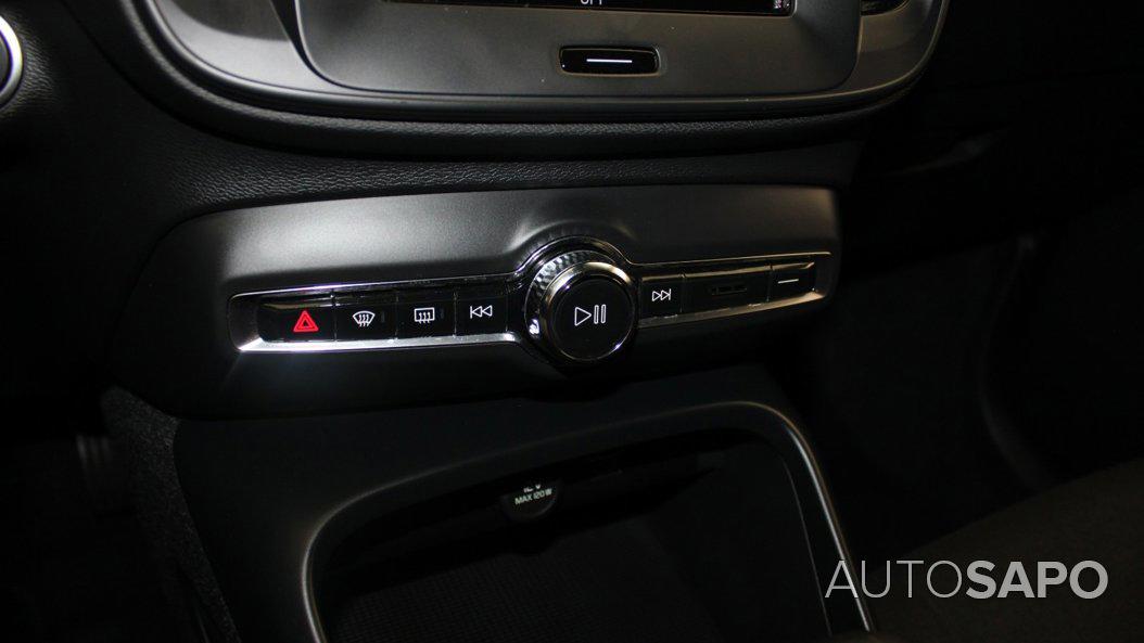 Volvo XC40 1.5 T2 Momentum Core de 2021