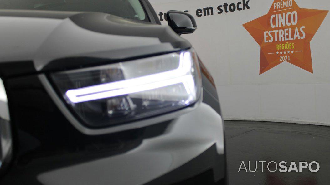 Volvo XC40 1.5 T2 Momentum Core de 2021