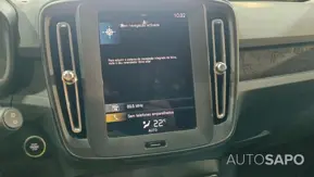 Volvo XC40 1.5 T2 Momentum Core de 2021