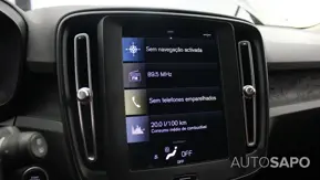 Volvo XC40 1.5 T2 Momentum Core de 2021