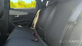 Peugeot 3008 1.6 Hybrid GT e-EAT8 de 2023