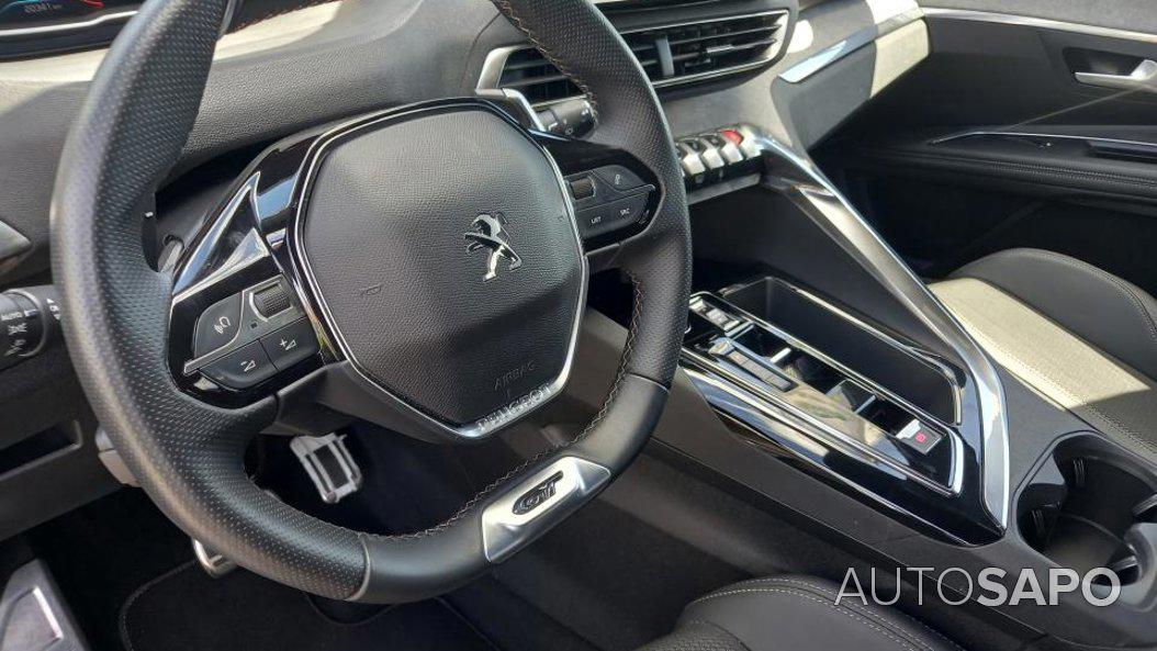 Peugeot 3008 1.6 Hybrid4 GT e-EAT8 de 2023