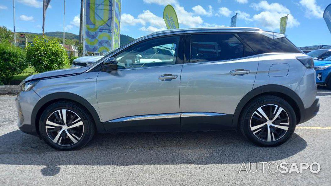 Peugeot 3008 1.6 Hybrid4 GT e-EAT8 de 2023