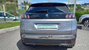 Peugeot 3008 1.6 Hybrid4 GT e-EAT8 de 2023