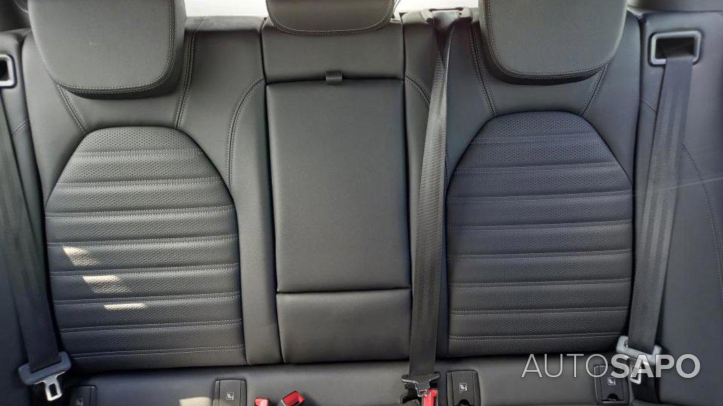 Alfa Romeo Stelvio 2.0 T Sprint Q4 AT8 de 2025