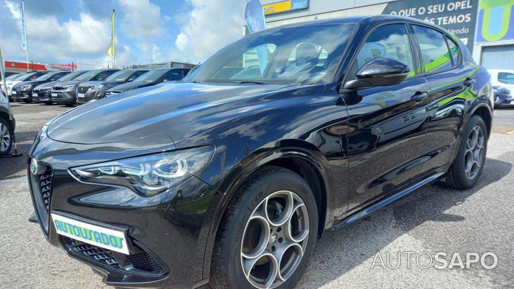 Alfa Romeo Stelvio 2.0 T Sprint Q4 AT8 de 2025
