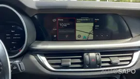 Alfa Romeo Stelvio 2.0 T Sprint Q4 AT8 de 2025