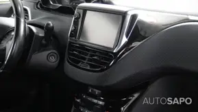 Peugeot 2008 1.2 PureTech Active de 2015