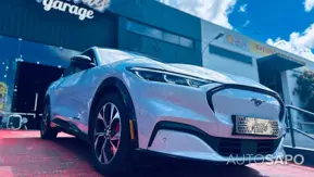 Ford Mustang Mach-E de 2021