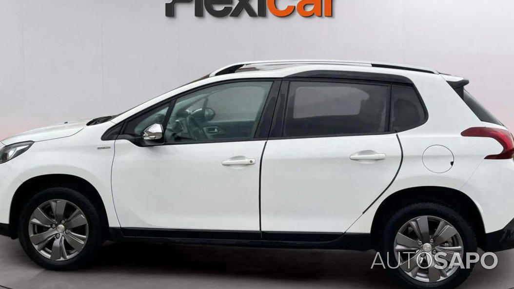 Peugeot 2008 1.2 PureTech Style de 2019