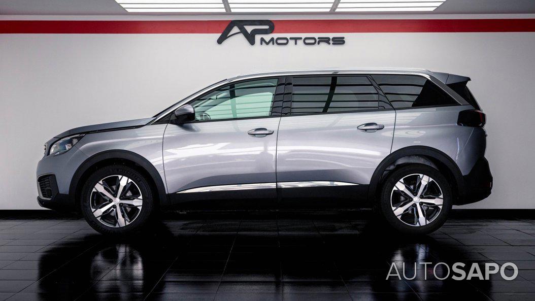 Peugeot 5008 1.5 BlueHDi Allure EAT8 de 2020