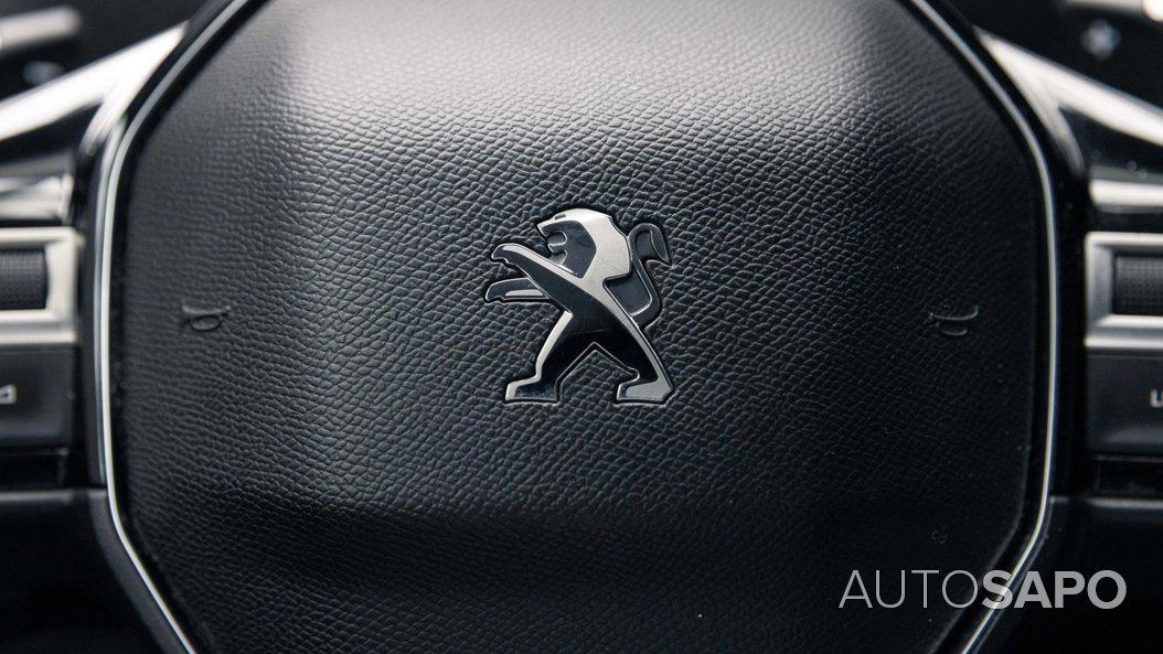 Peugeot 5008 1.5 BlueHDi Allure EAT8 de 2020