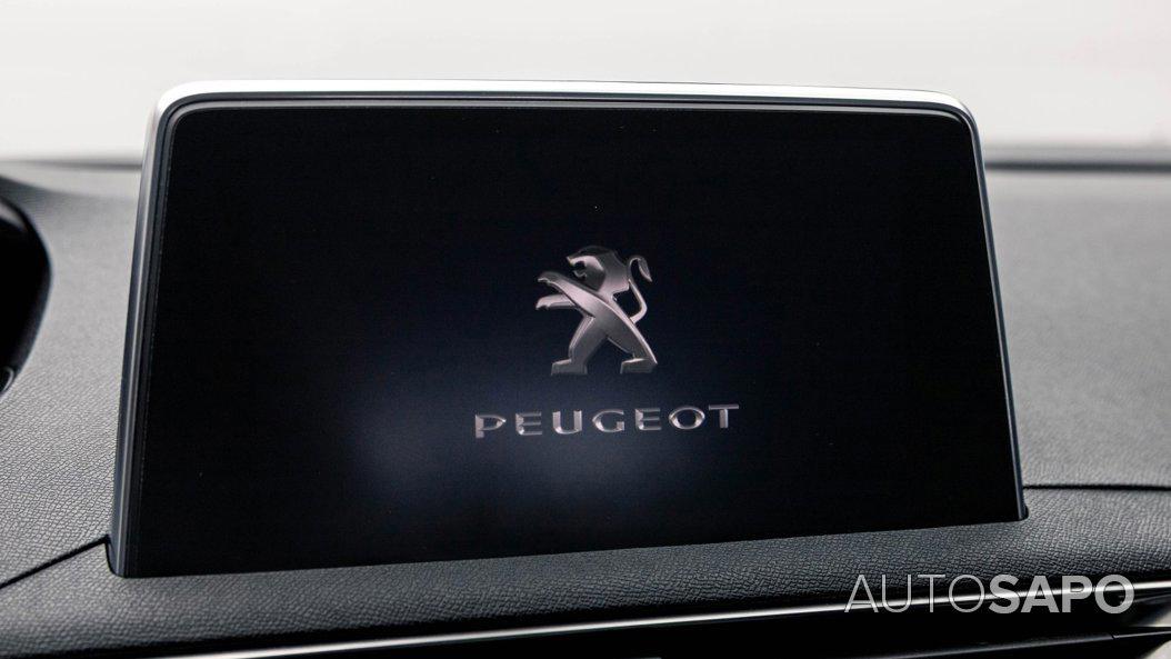 Peugeot 5008 1.5 BlueHDi Allure EAT8 de 2020